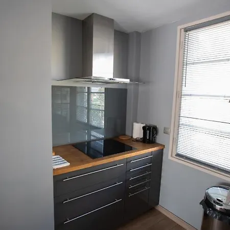 2 Chambres, Exposition Sud, Balcon, Wifi, Netflix *